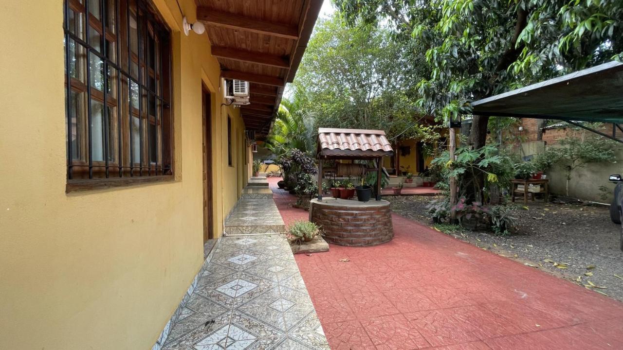 La Posada De Moncho Hotel Puerto Iguazu Exterior photo