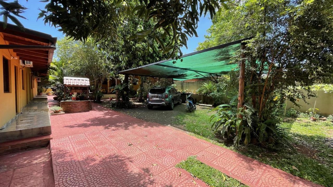 La Posada De Moncho Hotel Puerto Iguazu Exterior photo